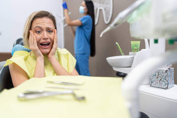 Best Dentist for Tooth Abscess  in Waynesboro, PA